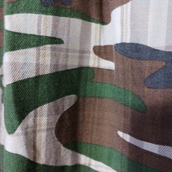 Denim & Supply Button Up Shirt Green Camo Plaid - Picture 8 of 10